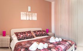 A 2 Passi Da Alba With 6 Beds
