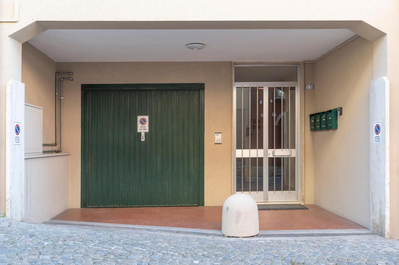 A 2 Passi Da Alba With 6 Beds Appartamento Rodello Esterno foto